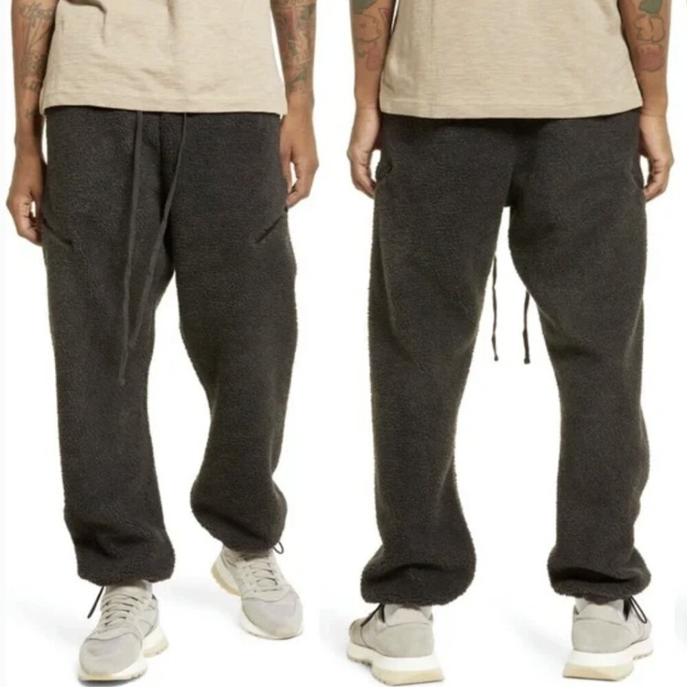 Fear Of God Essentials Relaxed Polar Fleece Sweatpants Teddy Sherpa Iron Black